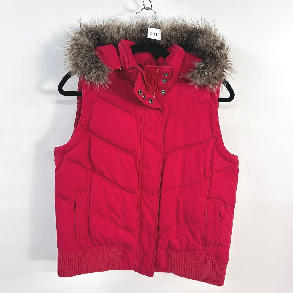 GAP Down Puffer Vest Medium Red Faux Fur Hood Y2K Mallcore Winter Jacket